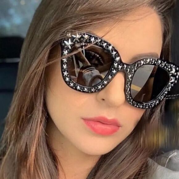 COPY - Black & Silver Stars Fashion Sunglasses - Picture 4 of 4